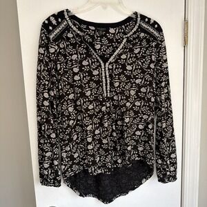Lucky Brand Embroidered Long Sleeve Floral Black and White Blouse Boho Size S